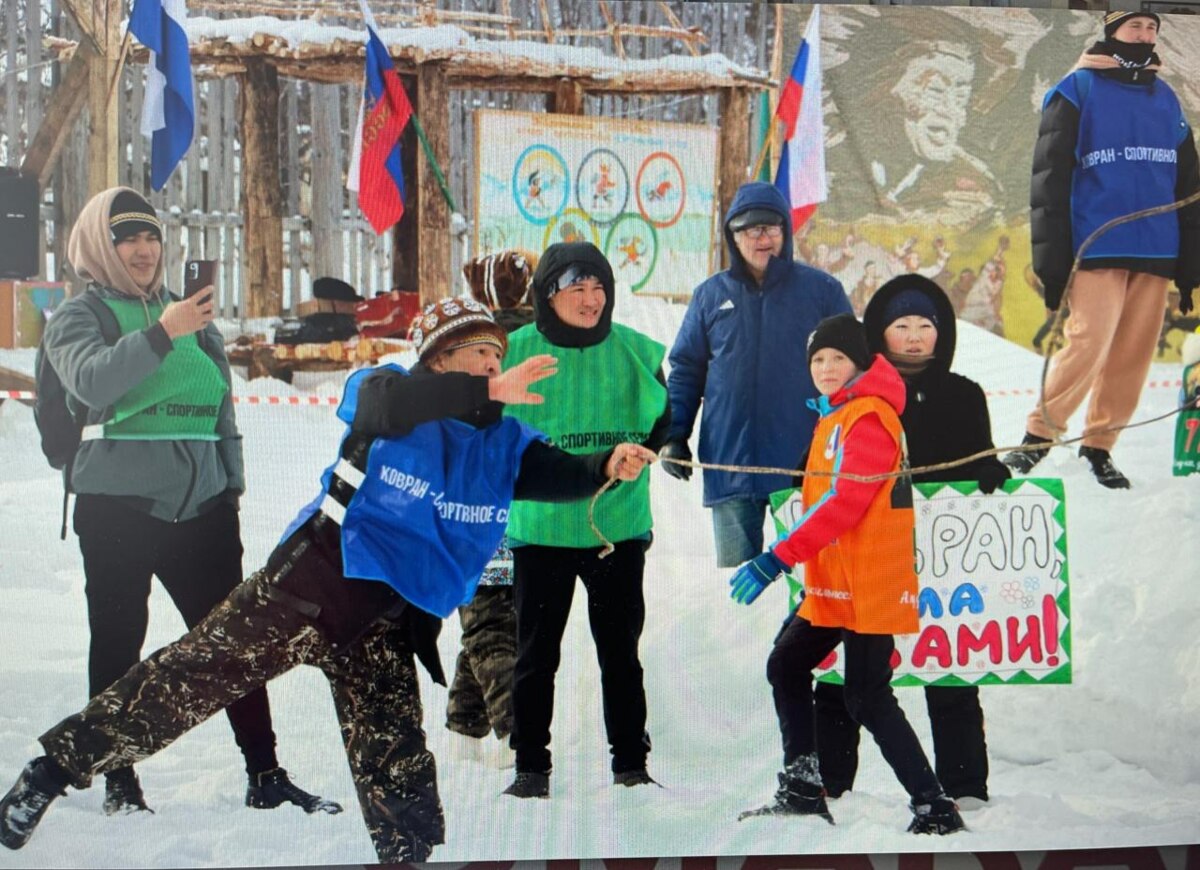 Молодежь на севере Камчатки соревновалась в национальном спортивном триатлоне